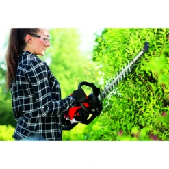 Scheppach Benzin-Heckenschere 'PHT600' 650 W 9 Scheppach Benzin-Heckenschere 'PHT600' 650 W -Scheppach 4102486 01