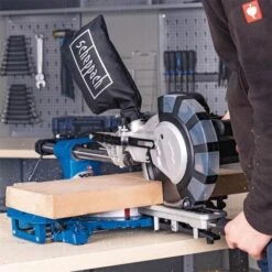 Scheppach Kapp-Zugsäge HM216SPX 2000 W 2 Alu Werkstückauflagen 2. Sägeblatt -Scheppach 43894605 4