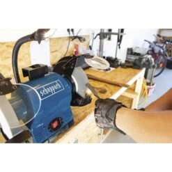 Scheppach Doppelschleifmaschine BG200, 550 Watt, Grob- Und Feinschleifstein 200 Mm Ø 9 Scheppach Doppelschleifmaschine BG200, 550 Watt, Grob- Und Feinschleifstein 200 Mm Ø -Scheppach df2c27a9d8509f1ed9978772c81c5c9f2d01078f doppelschleifmaschine scheppach bg200 550 watt