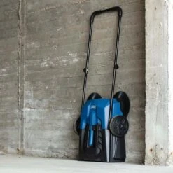 Scheppach Kehrmaschine Trike-S, 5909803900, Handkehrmaschine, Arbeitsbreite: 65 Cm 9 Scheppach Kehrmaschine Trike-S, 5909803900, Handkehrmaschine, Arbeitsbreite: 65 Cm -Scheppach f1dd0fcf1d48ca32953faf48bc9e88456f237a18 kehrmaschine scheppach trike s 5909803900